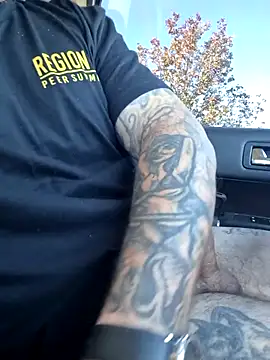 dadbod1178 online show from November 3, 3:24 pm