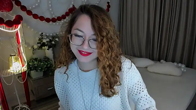 Snapshot of SereneFlame chatting on June 4, 4:02 pm SereneFlame online show from June 4, 4:02 pm