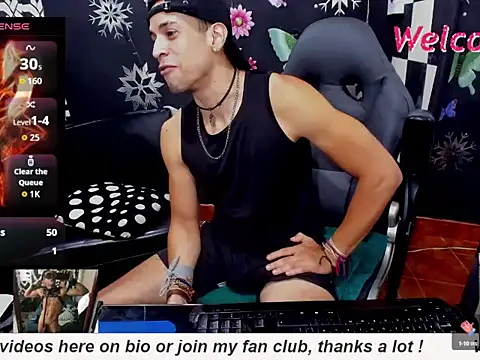 MikeRose94 online show from October 8, 6:27 pm