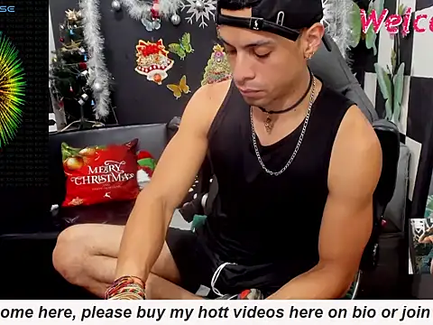 MikeRose94 online show from January 14, 6:57 pm