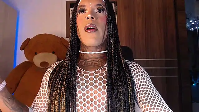 Snapshot of mistressbigcock777 chatting on March 15, 8:20 am mistressbigcock777 online show from March 15, 8:20 am