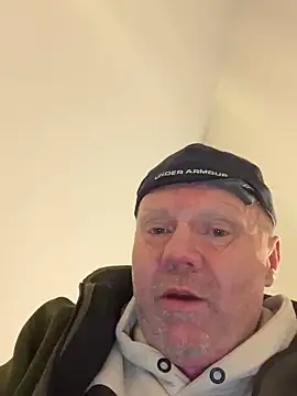 Snapshot of masterjerseyjoe chatting on February 11, 8:37 am masterjerseyjoe online show from February 11, 8:37 am