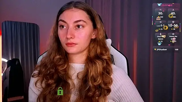 Snapshot of lady_curls chatting on October 20, 9:48 pm lady curls online show from October 20, 9:48 pm