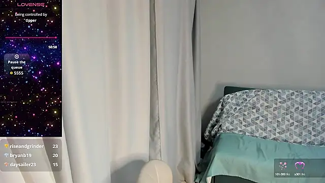 elis gabbi online show from October 14, 1:45 pm