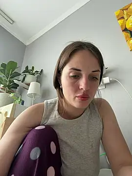 AmiLavs online show from May 15, 10:44 am