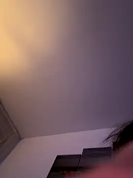 EmilyWi  online show from November 3, 9:59 pm