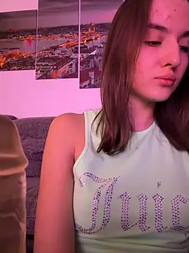 EmilyWi  online show from November 17, 10:04 pm