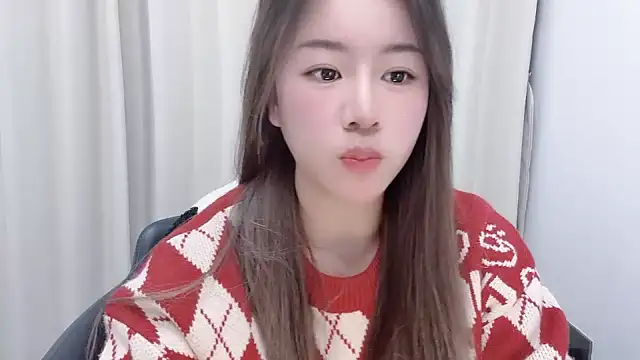 chloe-01 online show from December 25, 12:58 pm