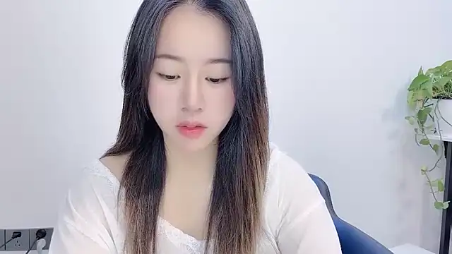 chloe-01 online show from February 4, 4:40 am