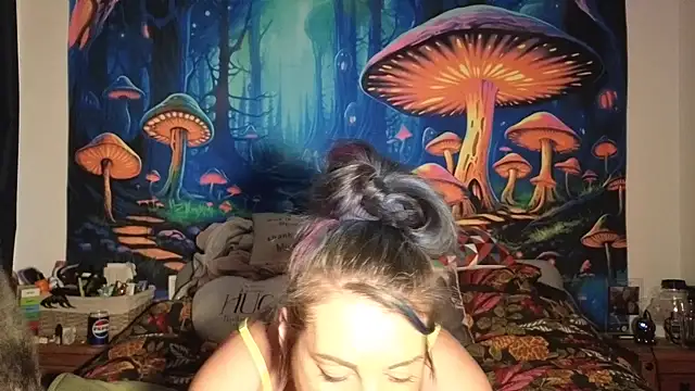 Snapshot of tattoomilf86 chatting on January 5, 4:06 pm tattoomilf86 online show from January 5, 4:06 pm