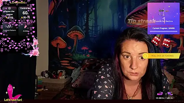 Snapshot of tattoomilf86 chatting on January 8, 7:24 pm tattoomilf86 online show from January 8, 7:24 pm