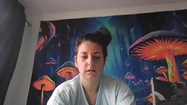 Snapshot of tattoomilf86 chatting on January 20, 10:40 am tattoomilf86 online show from January 20, 10:40 am