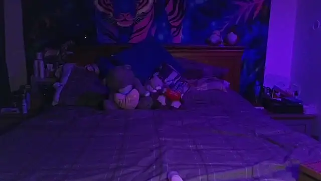 Snapshot of tattoomilf86 chatting on February 7, 8:56 pm tattoomilf86 online show from February 7, 8:56 pm