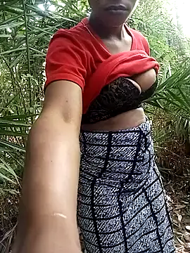 Yourlittlegirl19 online show from December 6, 12:05 pm