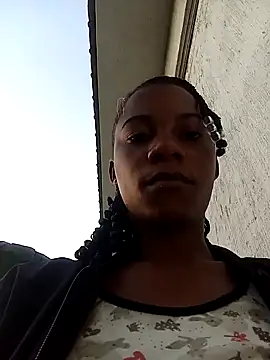 Yourlittlegirl19 online show from December 29, 4:05 am