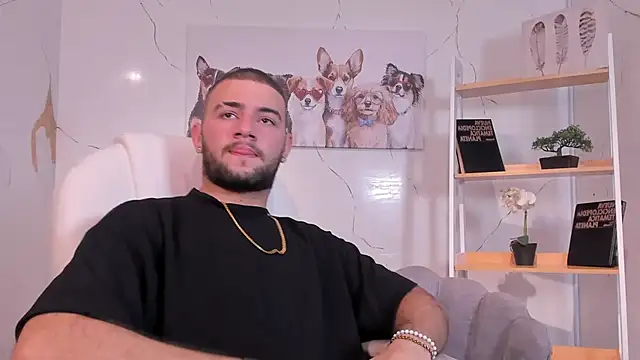 Snapshot of MaximusDick1_ chatting on October 29, 4:26 am MaximusDick1 online show from October 29, 4:26 am