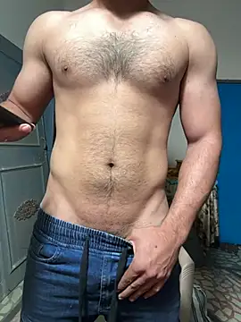 mrweapon7 online show from December 7, 2:35 pm