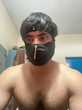 mrweapon7 online show from February 16, 6:21 am