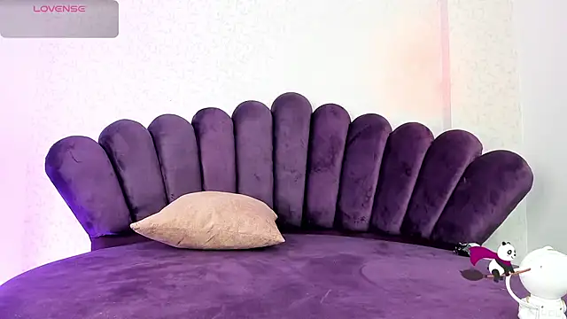 Snapshot of sofi_soft_ chatting on October 17, 5:04 pm sofi soft online show from October 17, 5:04 pm