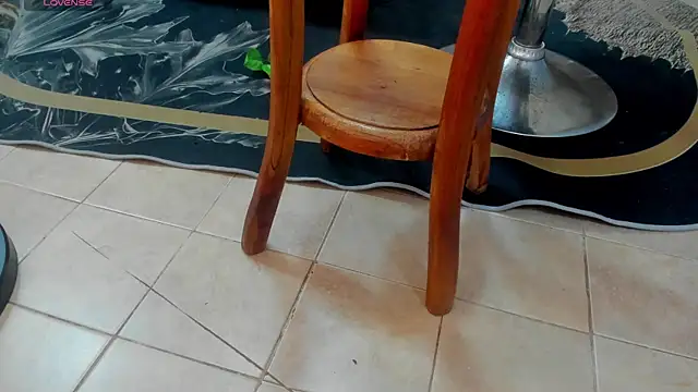 adhara hotter online show from December 22, 9:01 pm