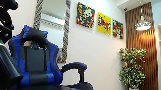 Dalila Sky online show from October 20, 5:57 pm