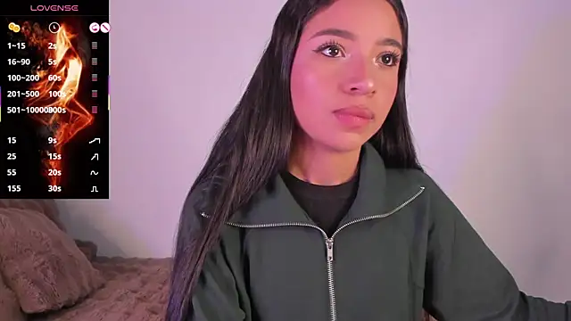 Snapshot of Mereo_leona chatting on February 27, 1:38 am Mereo leona online show from February 27, 1:38 am