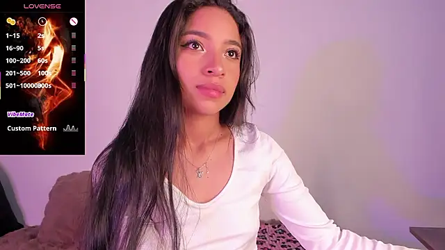 Snapshot of Mereo_leona chatting on March 6, 2:52 am Mereo leona online show from March 6, 2:52 am