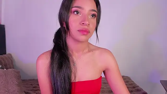 Snapshot of Mereo_leona chatting on March 13, 7:53 pm Mereo leona online show from March 13, 7:53 pm