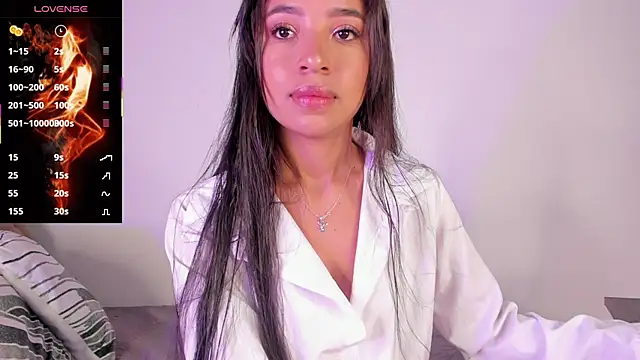 Snapshot of Mereo_leona chatting on April 5, 9:34 pm Mereo leona online show from April 5, 9:34 pm