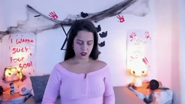 LunaSmitt online show from October 15, 11:49 pm