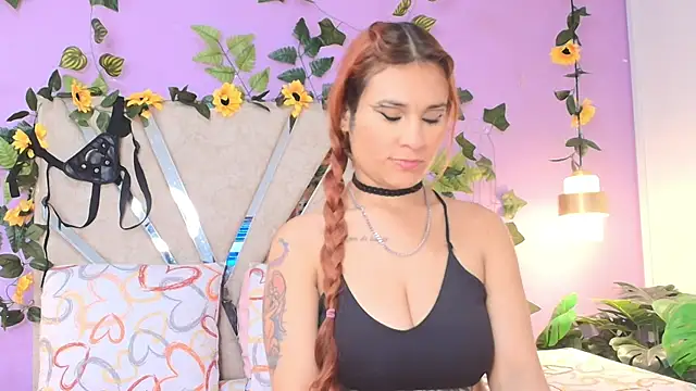 BRITHANY SPARK online show from May 17, 12:41 am