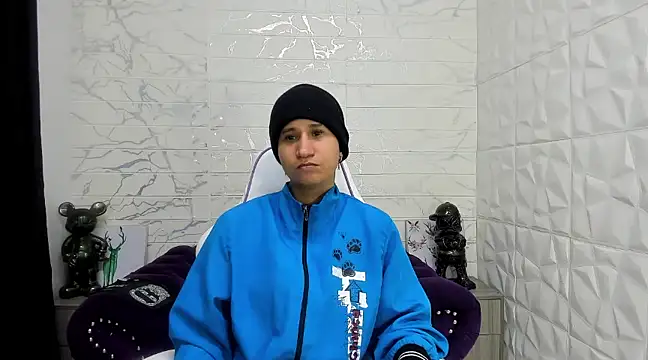 Snapshot of Im_Milan_Rs chatting on February 9, 12:28 am Im Milan Rs online show from February 9, 12:28 am