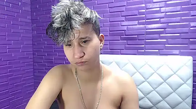 Snapshot of Im_Milan_Rs chatting on February 21, 12:38 am Im Milan Rs online show from February 21, 12:38 am