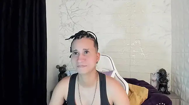 Snapshot of Im_Milan_Rs chatting on February 26, 3:21 am Im Milan Rs online show from February 26, 3:21 am