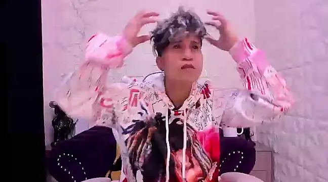 Snapshot of Im_Milan_Rs chatting on March 5, 12:05 am Im Milan Rs online show from March 5, 12:05 am