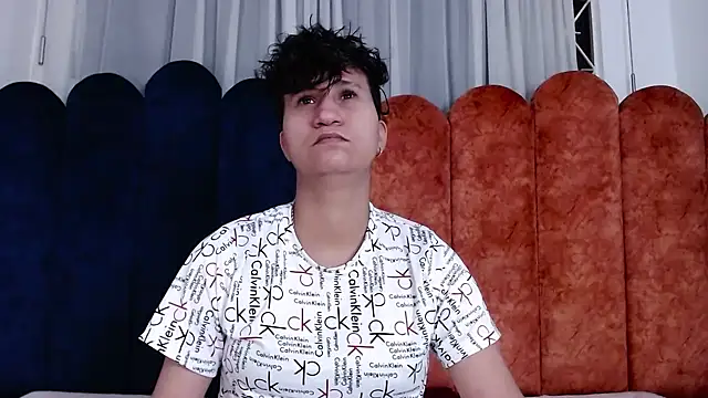 Snapshot of Im_Milan_Rs chatting on September 23, 2:47 am Im Milan Rs online show from September 23, 2:47 am