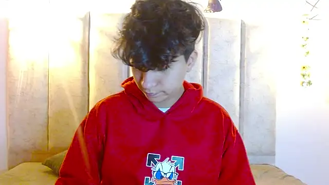 Snapshot of Im_Milan_Rs chatting on October 4, 3:48 am Im Milan Rs online show from October 4, 3:48 am