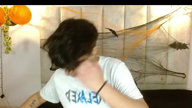 Snapshot of Im_Milan_Rs chatting on October 29, 3:20 am Im Milan Rs online show from October 29, 3:20 am