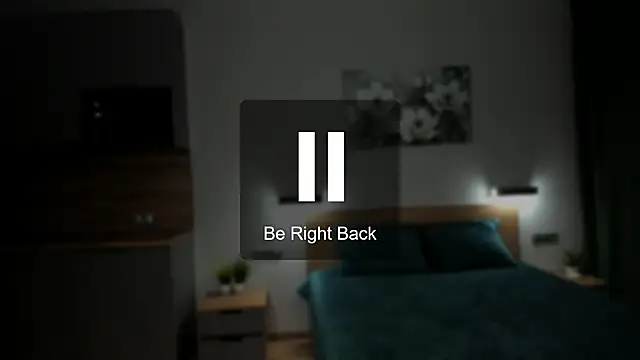 chloewallace online show from January 13, 10:24 pm