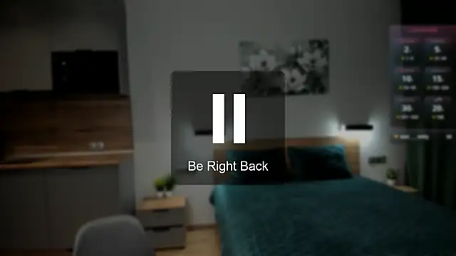 chloewallace online show from February 21, 10:37 pm