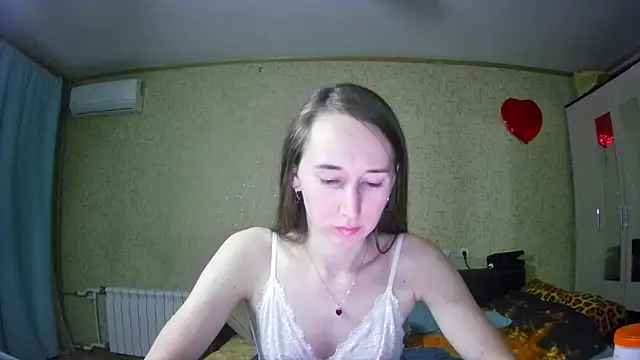 Snapshot of --Model--2 chatting on December 11, 11:54 pm --Model--2 online show from December 11, 11:54 pm