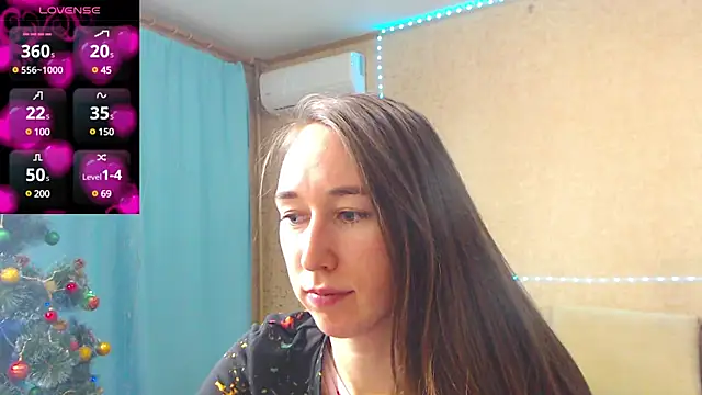 Snapshot of --Model--2 chatting on February 2, 5:26 pm --Model--2 online show from February 2, 5:26 pm