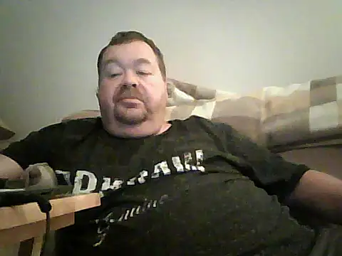 Snapshot of hitman_35 chatting on October 1, 5:13 am hitman 35 online show from October 1, 5:13 am