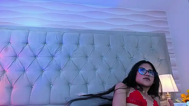 Snapshot of Lilith_Vera chatting on January 14, 8:26 pm Lilith Vera online show from January 14, 8:26 pm