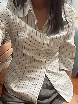 Mei 0906 online show from October 4, 6:00 am