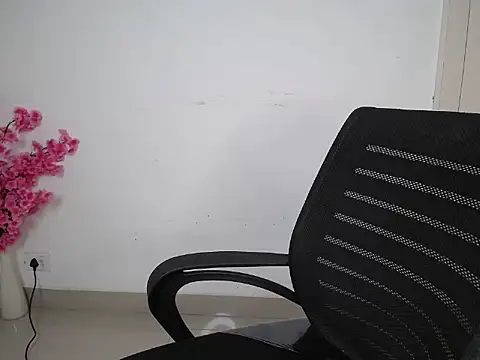 Aditi Singhania online show from September 11, 5:29 am