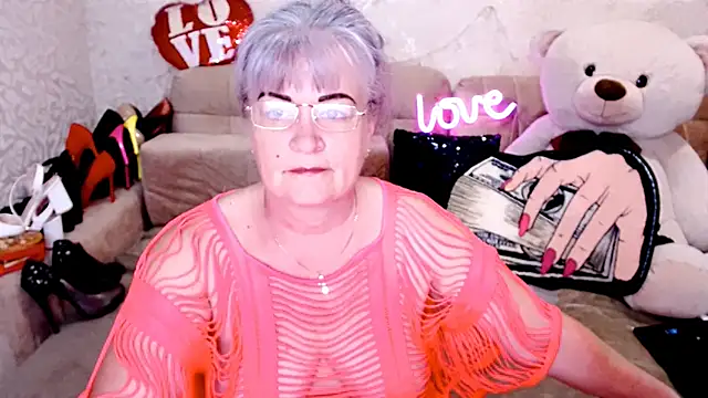 SiberiabBerry online show from May 10, 2:06 am