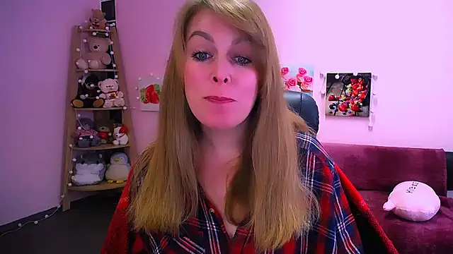 Hot Milady online show from February 13, 8:43 am