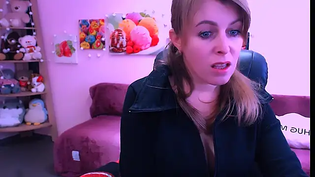 Hot Milady online show from February 20, 8:16 am