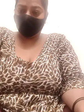 Snapshot of zeepe19 chatting on October 7, 3:36 am zeepe19 online show from October 7, 3:36 am